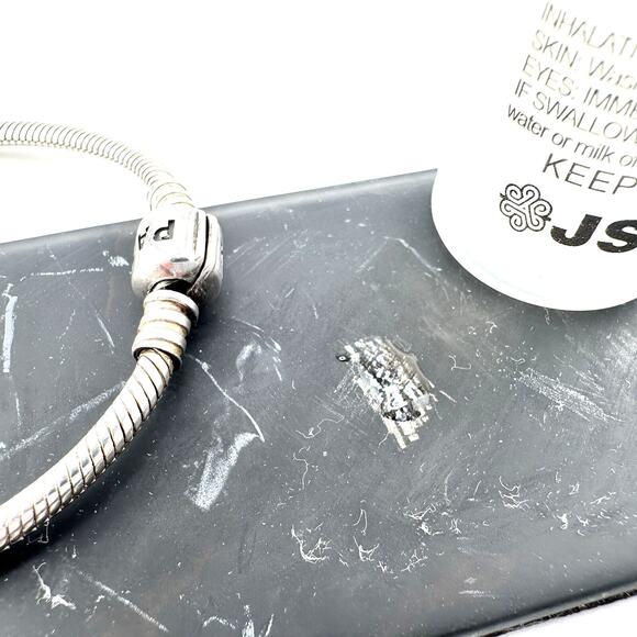 Pandora 925 Authentic Sterling Silver Snake Chain Charm 6.25” Bracelet - Picture 9 of 9